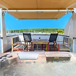 House Boat - Floating House Sofia